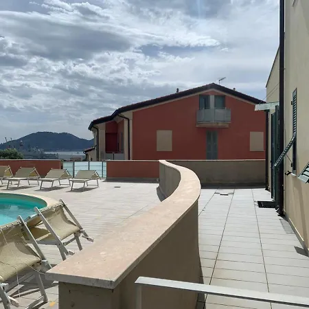 Pool House * La Spezia